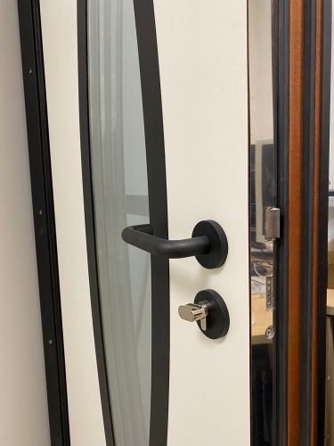 Дверь входная с терморазрывом Аляска NORD М9*21, правая