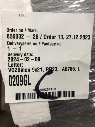 Дверь входная Kaski VO2, белая